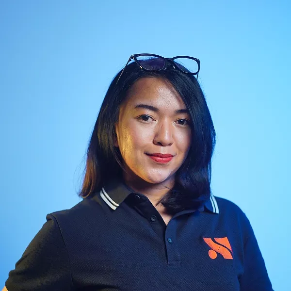 Adella adalah project manager di SATUVISION