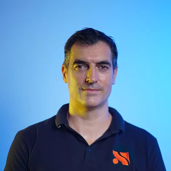 Jean Mark adalah direktur di SATUVISION